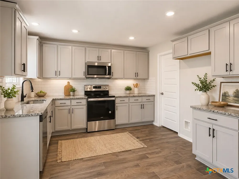 2432 Ayers Drive Seguin, TX 78155