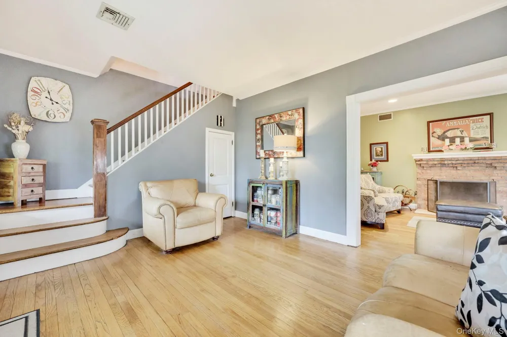 170 Ocean Avenue Woodmere, NY 11598