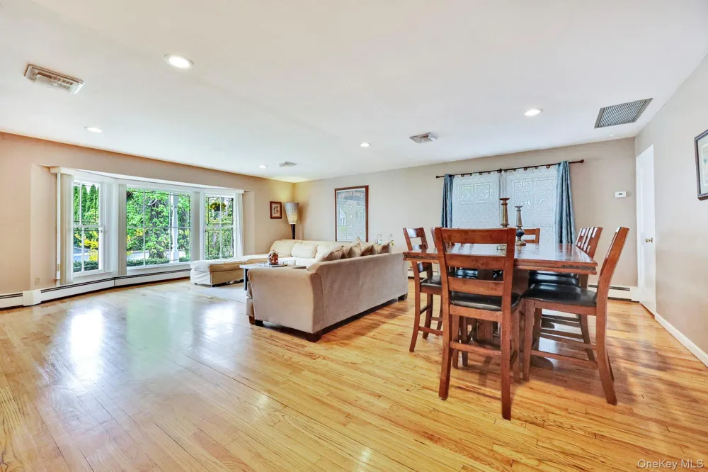 170 Ocean Avenue Woodmere, NY 11598