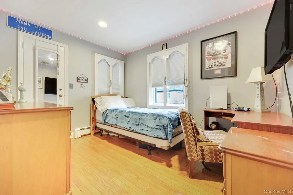 170 Ocean Avenue Woodmere, NY 11598