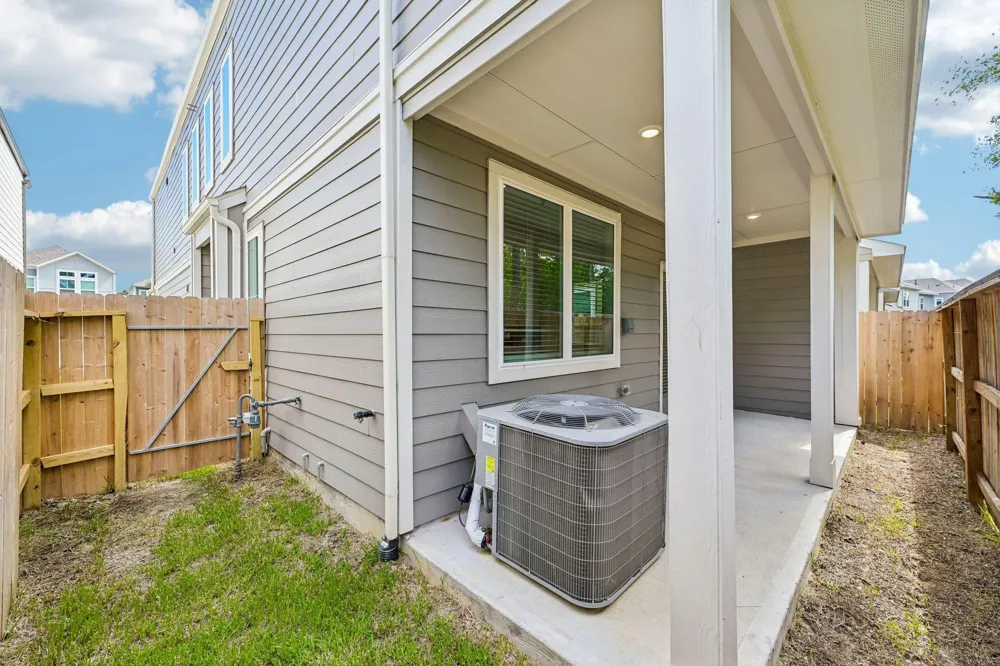 19935 Emerald Bend Way Atascocita, TX 77346
