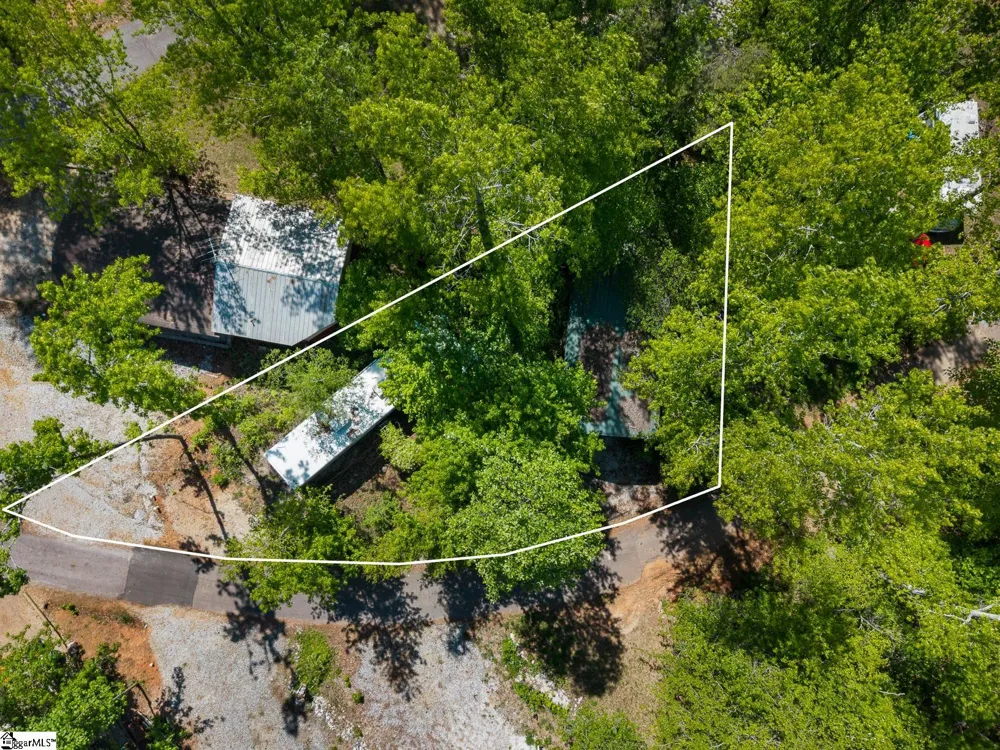 110 & 112 Whitby Way Westminster, SC 29693