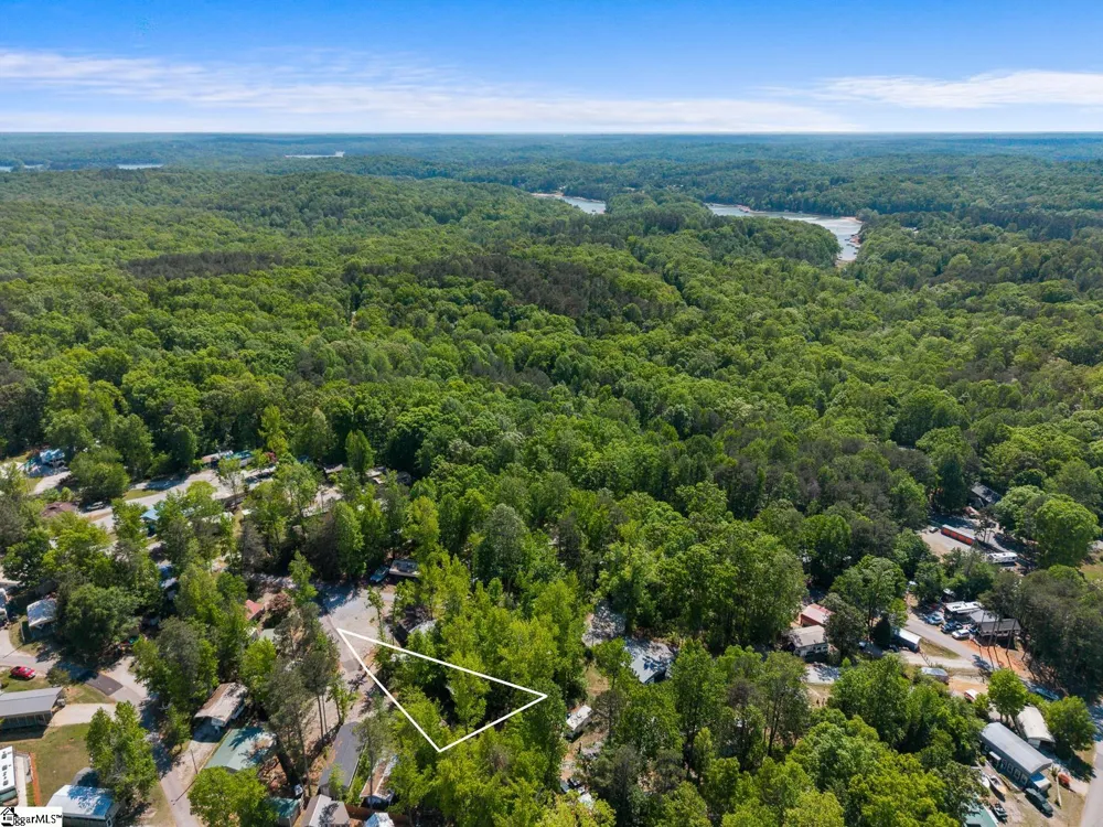 110 & 112 Whitby Way Westminster, SC 29693