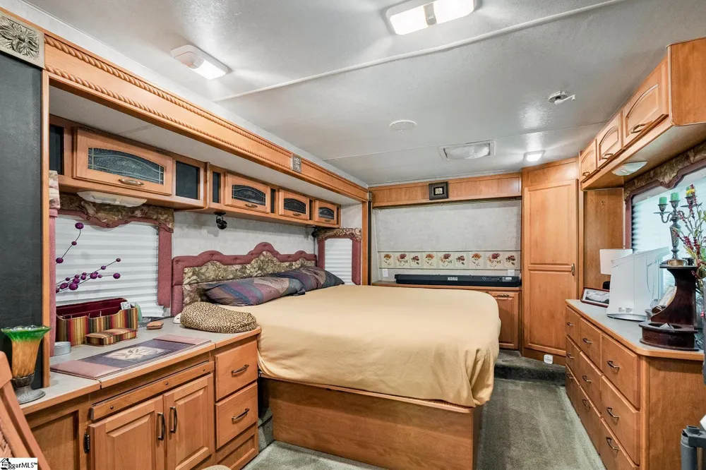110 & 112 Whitby Way Westminster, SC 29693