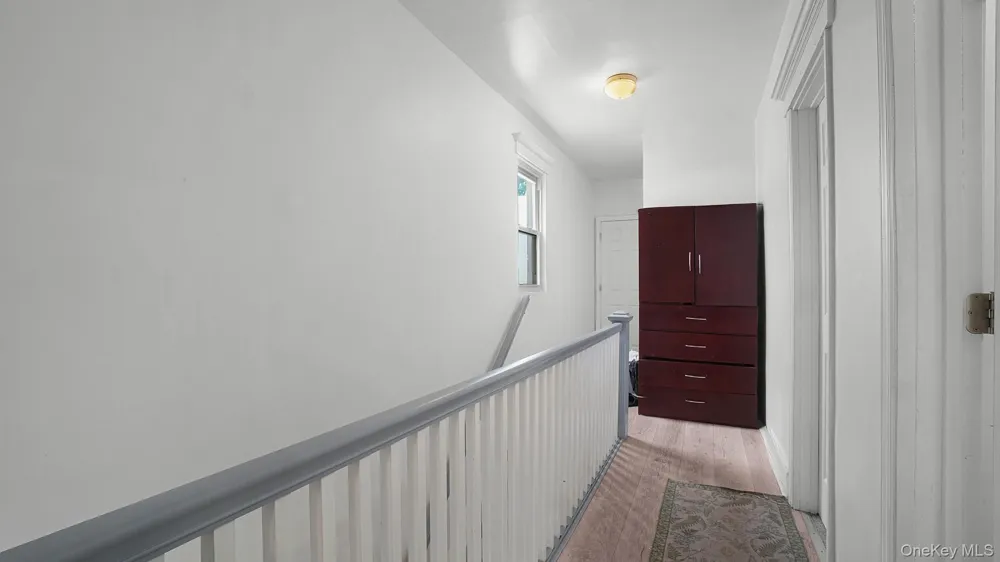 102-12 85th Road Richmond Hill, NY 11418