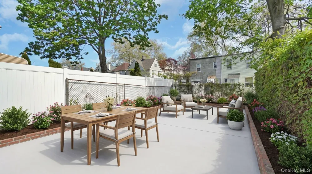 102-12 85th Road Richmond Hill, NY 11418