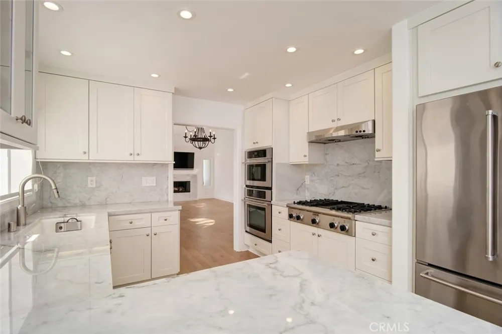 2521 Point Del Mar Corona del Mar, CA 92625