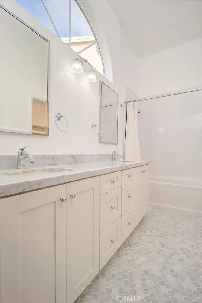 2521 Point Del Mar Corona del Mar, CA 92625