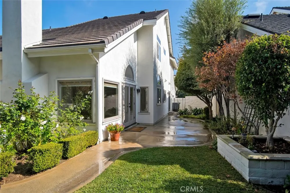 2521 Point Del Mar Corona del Mar, CA 92625