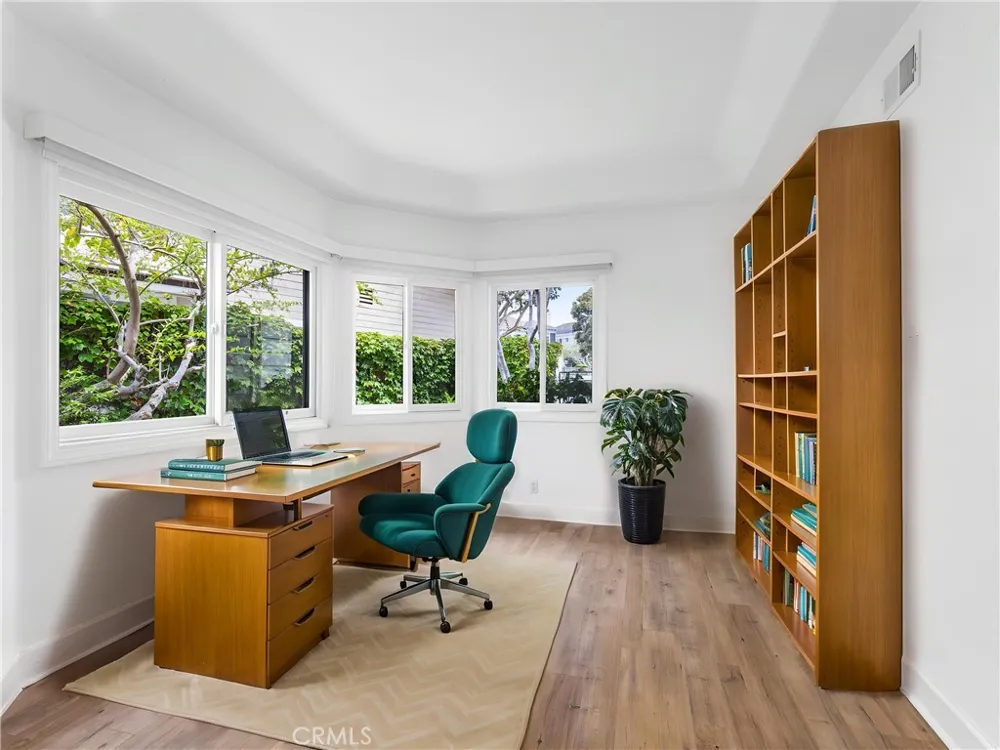 2521 Point Del Mar Corona del Mar, CA 92625