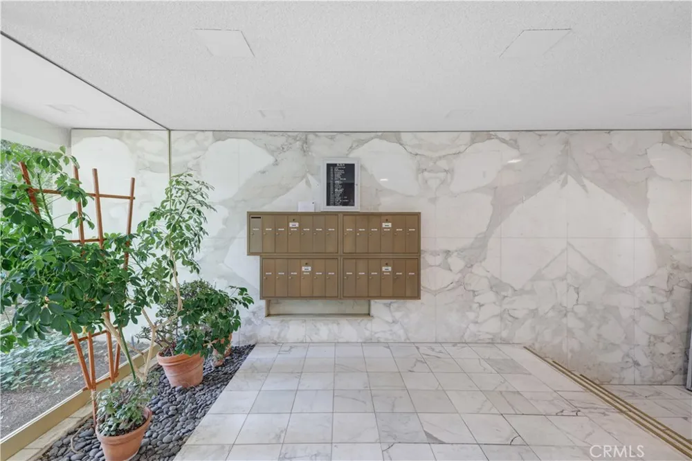 32735 Seagate Drive #108 Rancho Palos Verdes, CA 90275