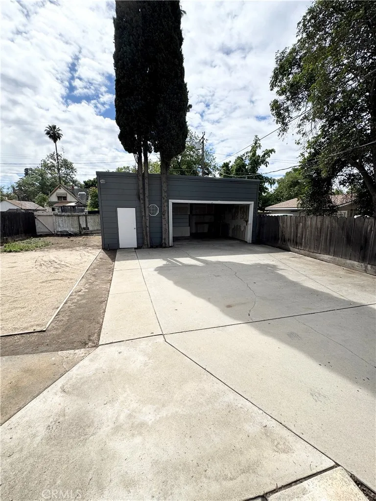 522 Wolfe Turlock, CA 95380