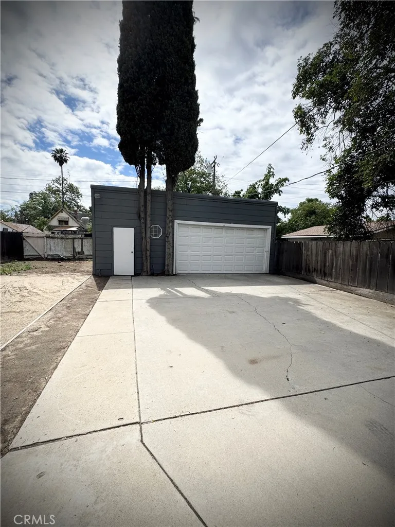 522 Wolfe Turlock, CA 95380