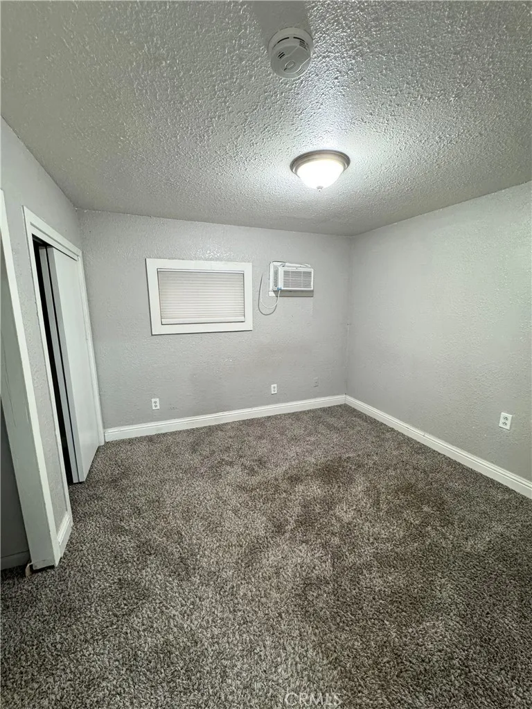 522 Wolfe Turlock, CA 95380