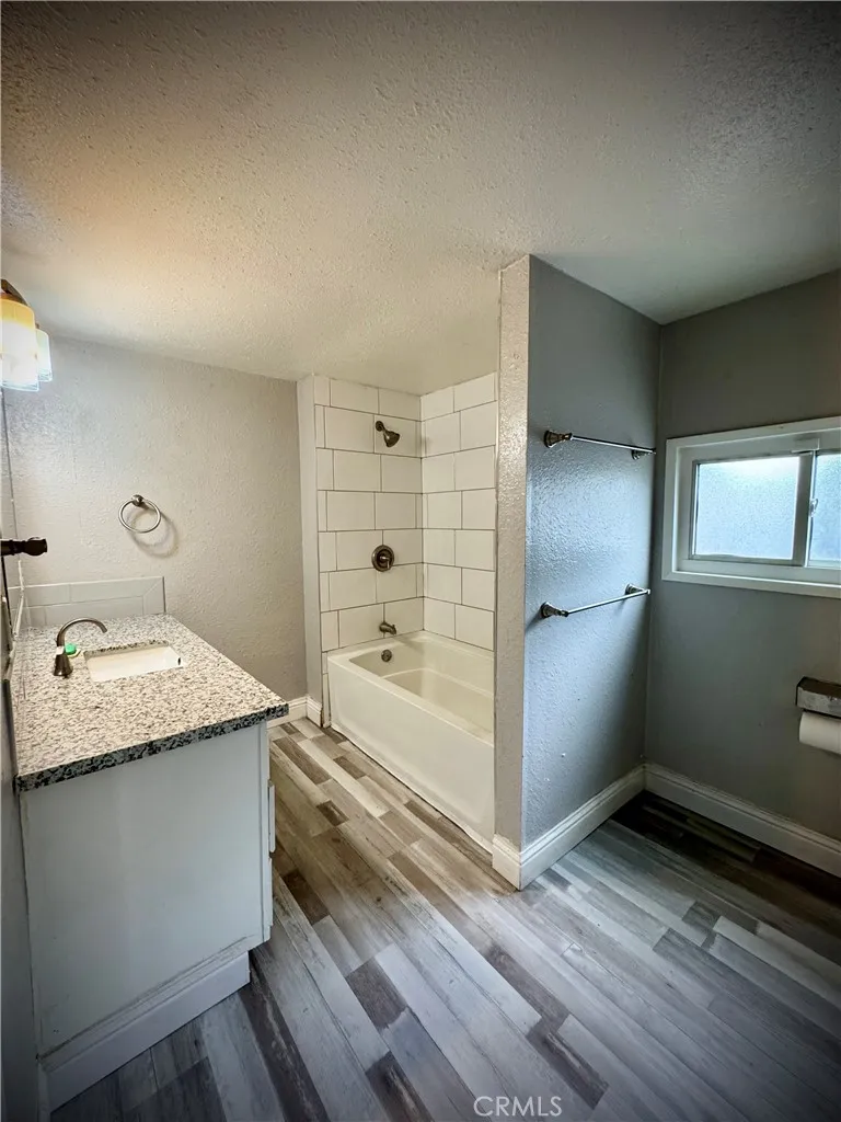 522 Wolfe Turlock, CA 95380
