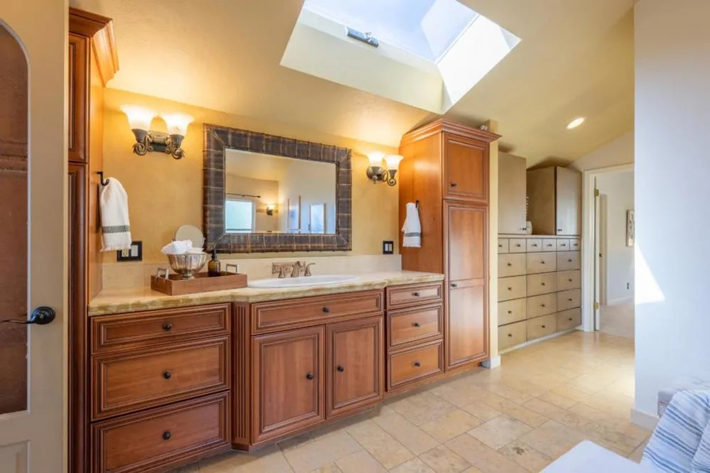 25983 High Terrace Lane Salinas, CA 93908