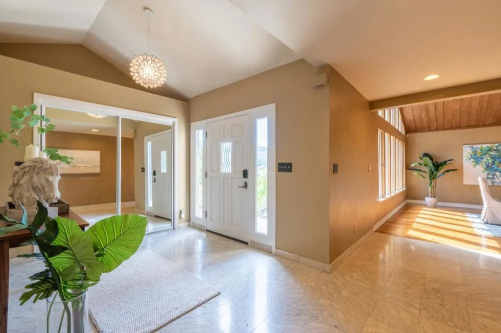 25983 High Terrace Lane Salinas, CA 93908