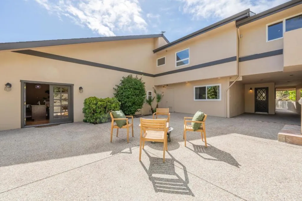 25983 High Terrace Lane Salinas, CA 93908