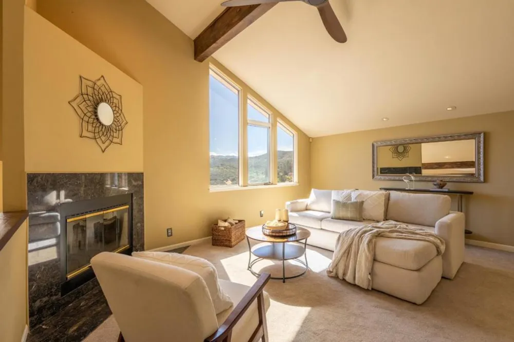 25983 High Terrace Lane Salinas, CA 93908