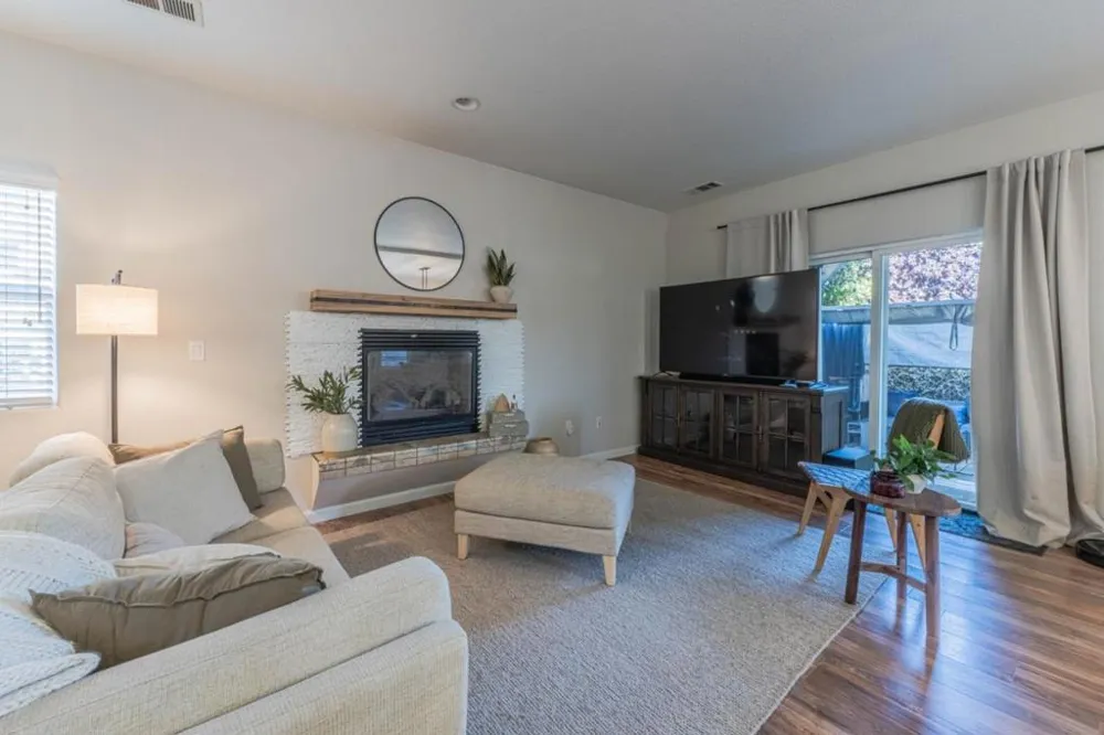 33 North Street San Juan Bautista, CA 95045