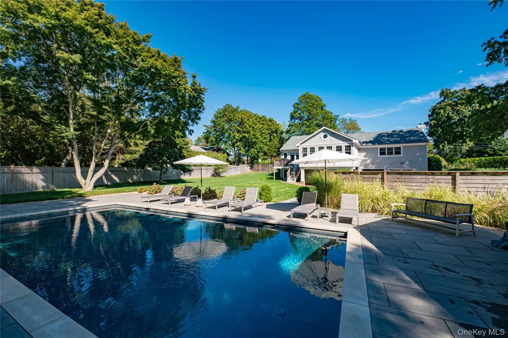 509 North Main Street Southampton, NY 11968