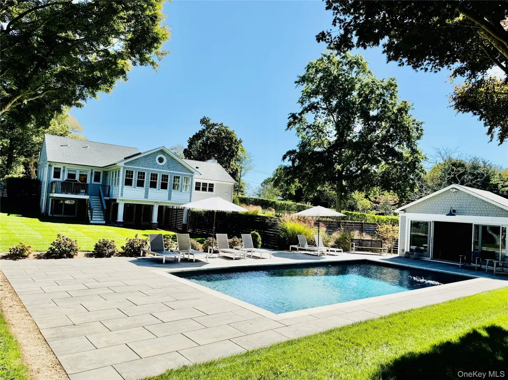 509 North Main Street Southampton, NY 11968