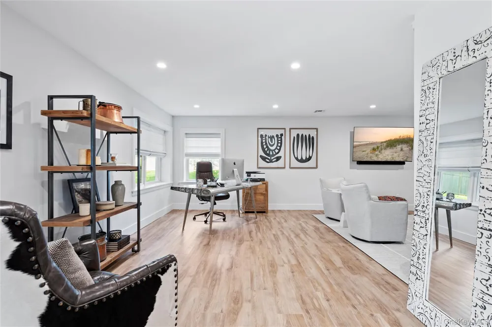 509 North Main Street Southampton, NY 11968