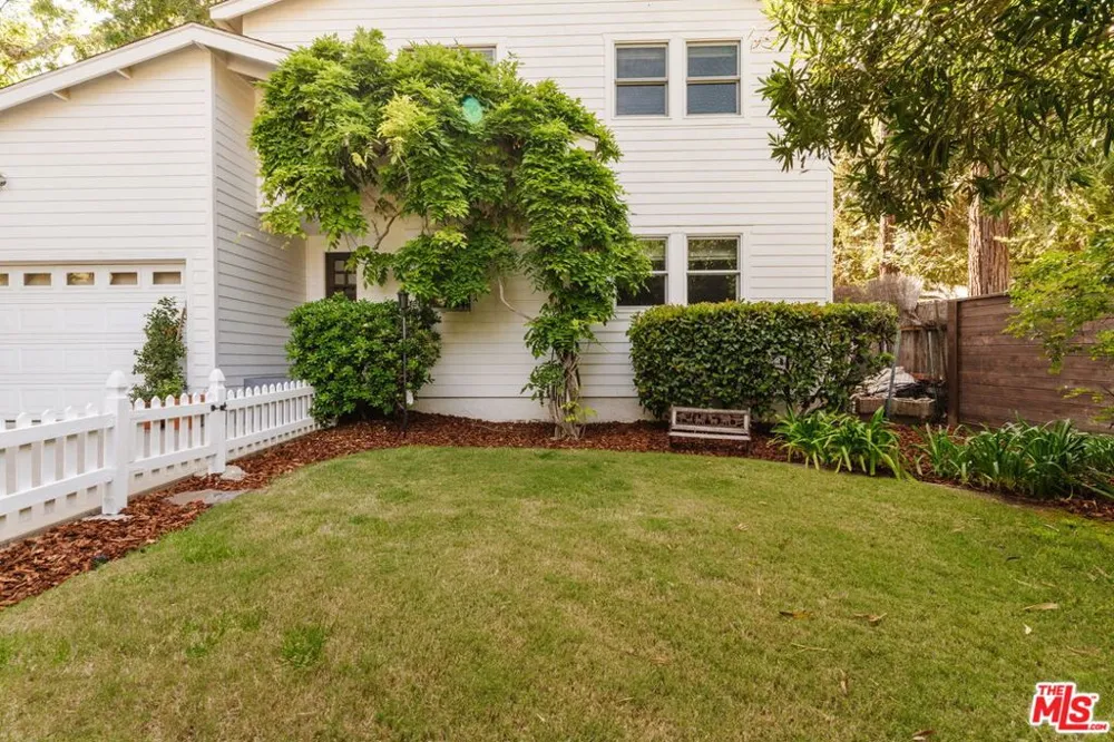 1514 Willow Drive Topanga, CA 90290