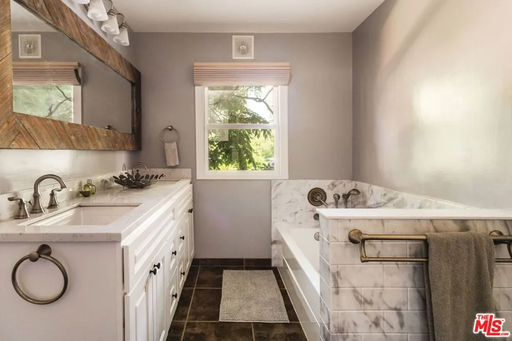 1514 Willow Drive Topanga, CA 90290