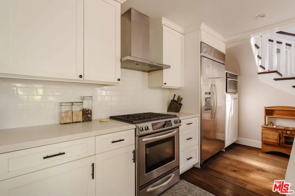 1514 Willow Drive Topanga, CA 90290