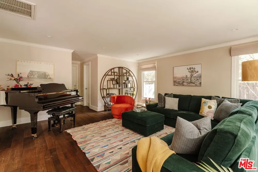 1514 Willow Drive Topanga, CA 90290