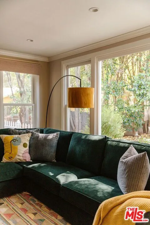 1514 Willow Drive Topanga, CA 90290
