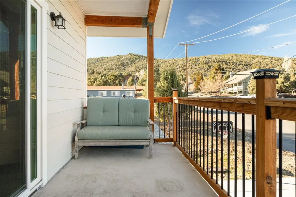 1215 Valley View Drive Big Bear City, CA 92314