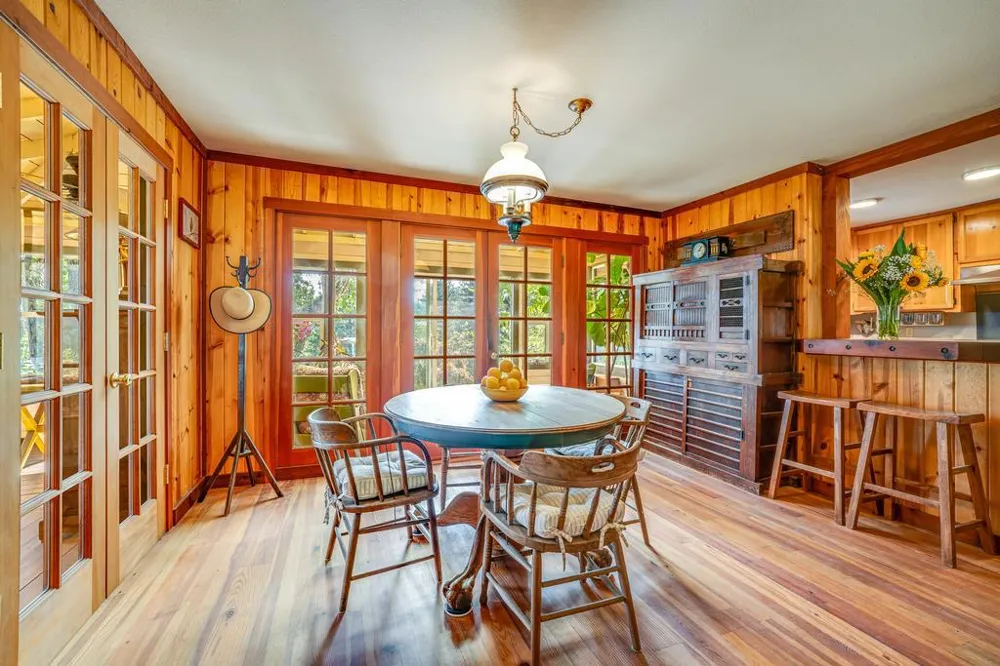 215 Vaca Del Sol Corralitos, CA 95076