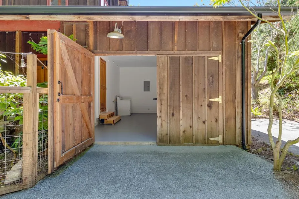 215 Vaca Del Sol Corralitos, CA 95076