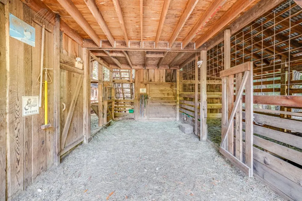 215 Vaca Del Sol Corralitos, CA 95076