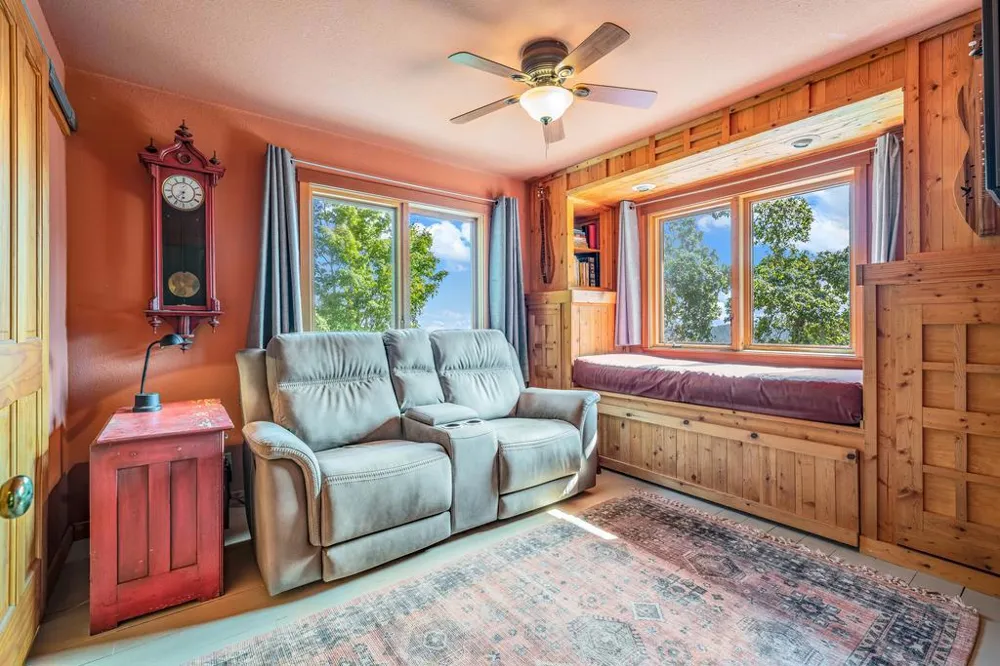 215 Vaca Del Sol Corralitos, CA 95076