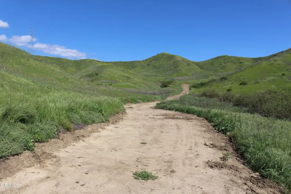Dickenson Road Santa Paula, CA 93060