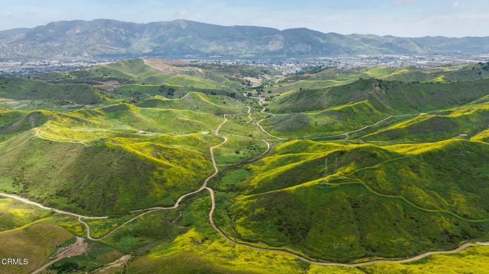 Dickenson Road Santa Paula, CA 93060