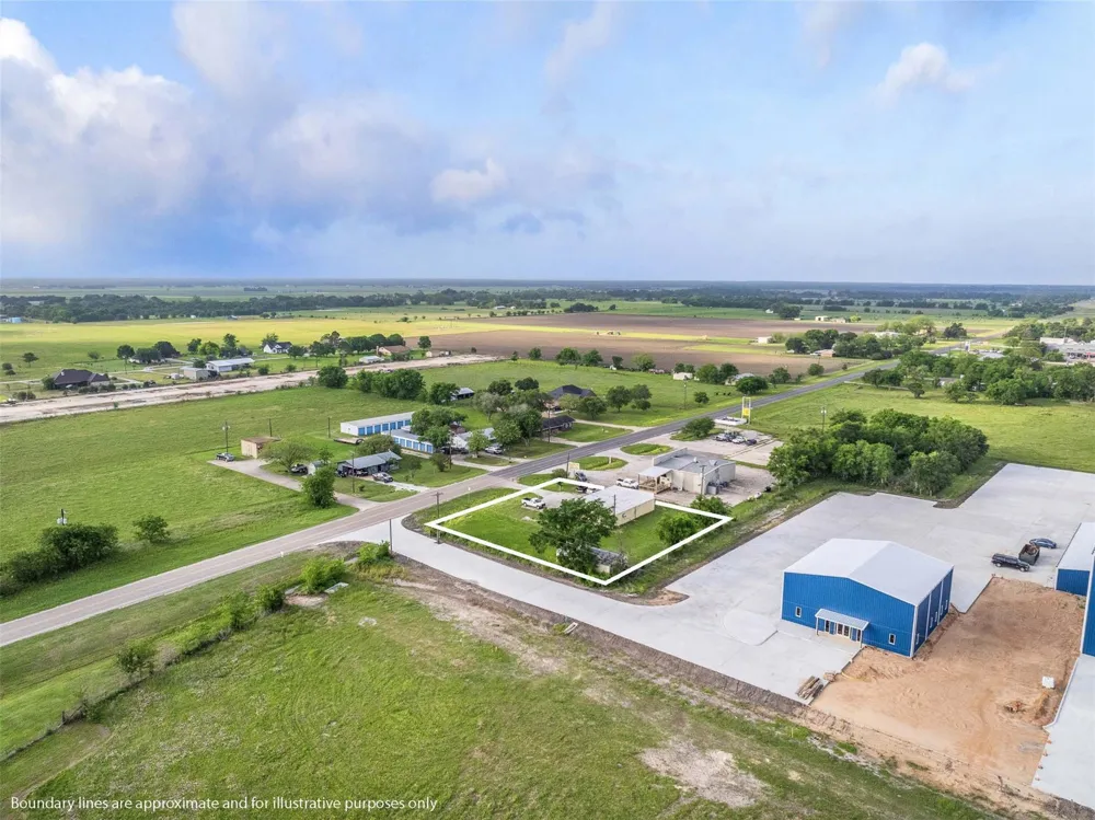216 Cr 265 Snook, TX 77878