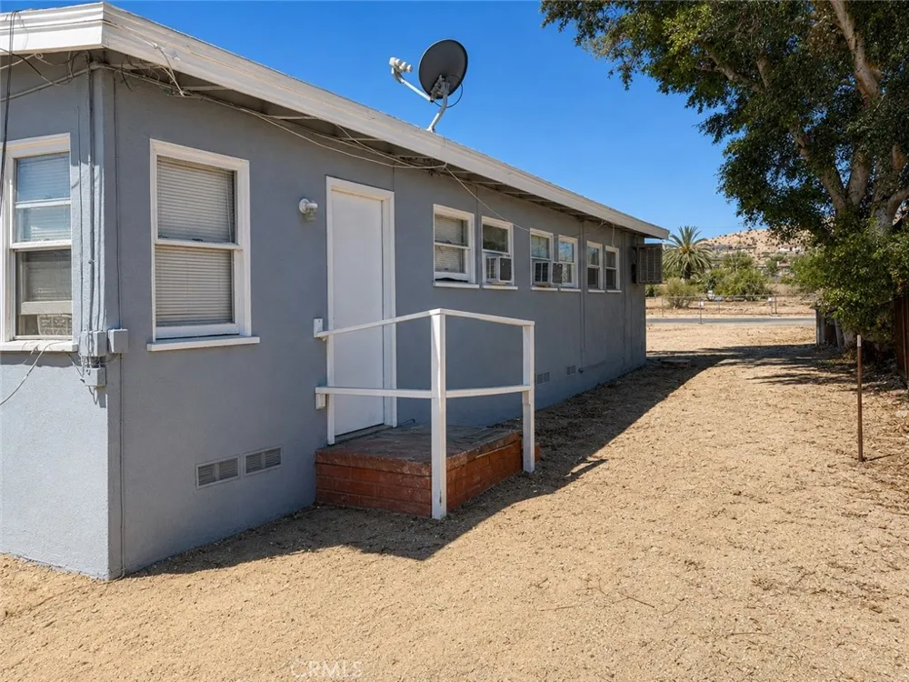 6667 Desert Queen 29 Palms, CA 92277