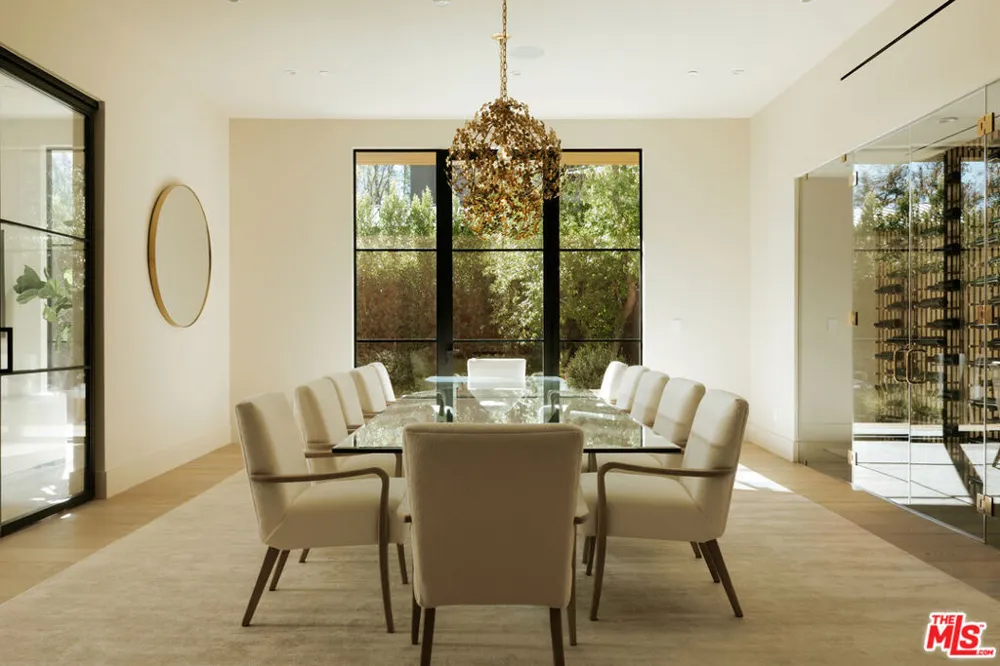 5287 Round Meadow Road Hidden Hills, CA 91302