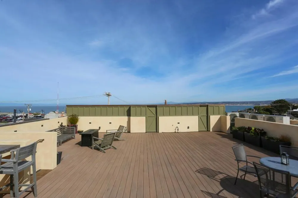 575 Foam Street #D Monterey, CA 93940