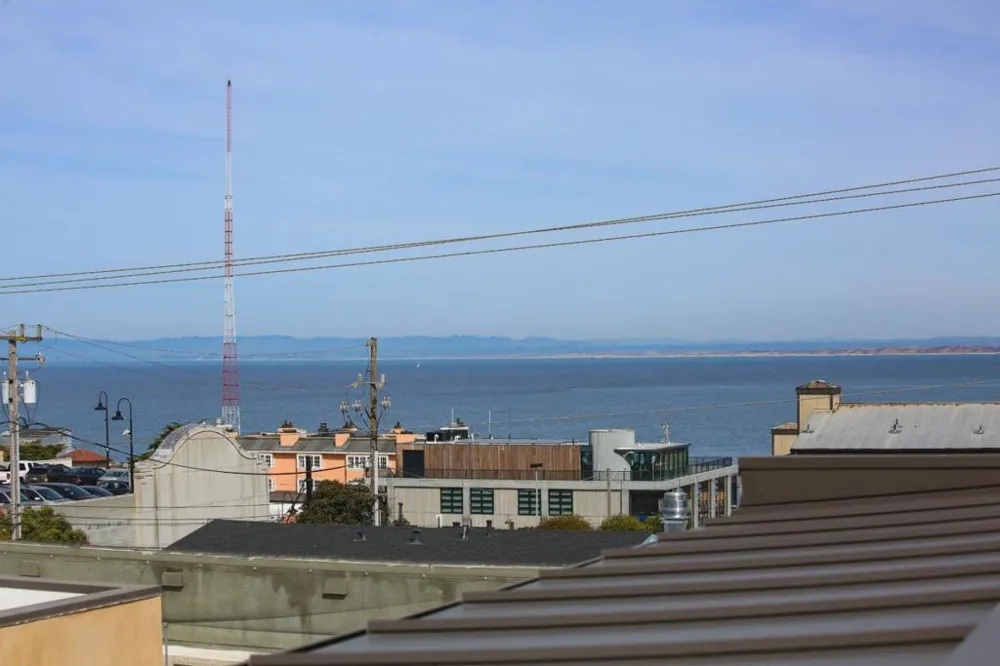 575 Foam Street #D Monterey, CA 93940