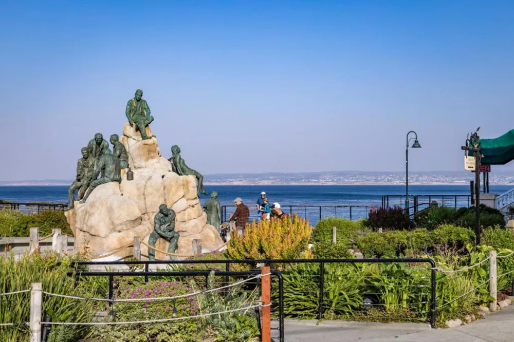 575 Foam Street #D Monterey, CA 93940