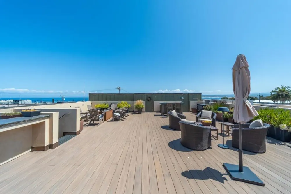 575 Foam Street #D Monterey, CA 93940