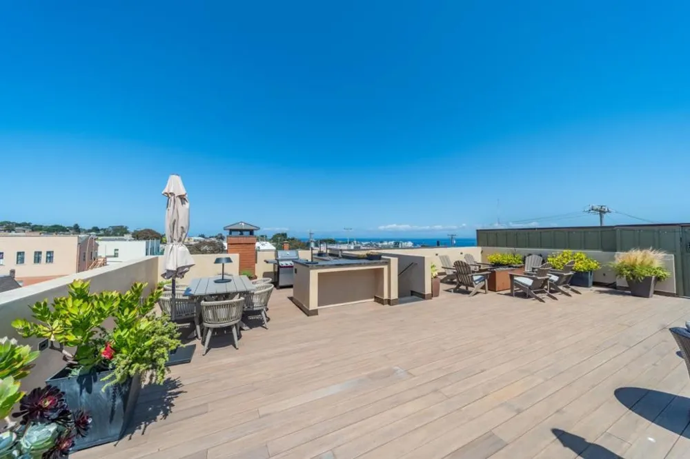 575 Foam Street #D Monterey, CA 93940