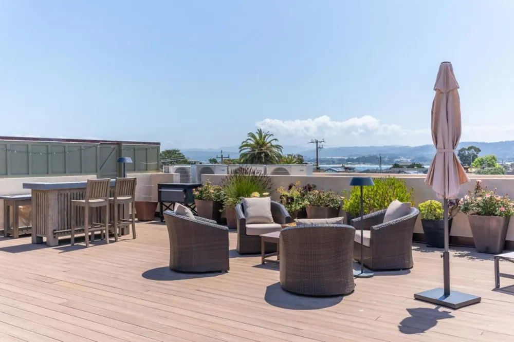 575 Foam Street #D Monterey, CA 93940