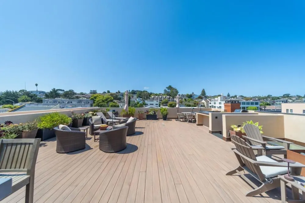 575 Foam Street #D Monterey, CA 93940