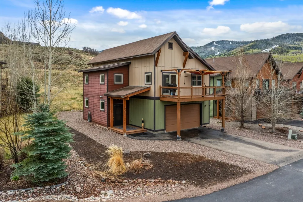 23550 Sagebrush Circle Oak Creek, CO 80467
